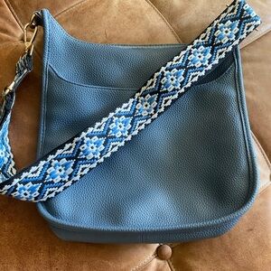 Ahdorned Crossbody Messenger Bag